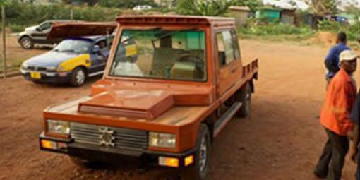 Turtle 1 – den første bil i Ghana, lavet af 100% genbrugsmaterialer