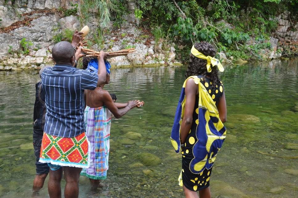 Hvorfor tage på et humanitært ophold i Jamaica?
