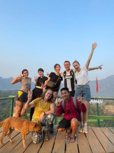 deltager på et humanitært ophold i Laos