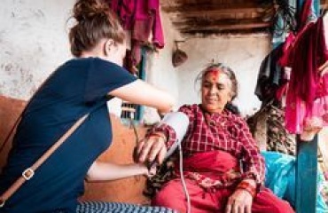 medicinsk praktik i Nepal