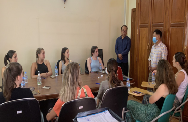 frivilligt-arbejde-i-en-ngo-i-cambodja