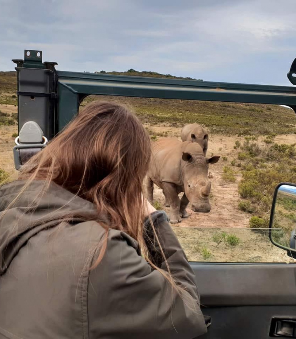 humanitær organisation i naturreservat i Afrika