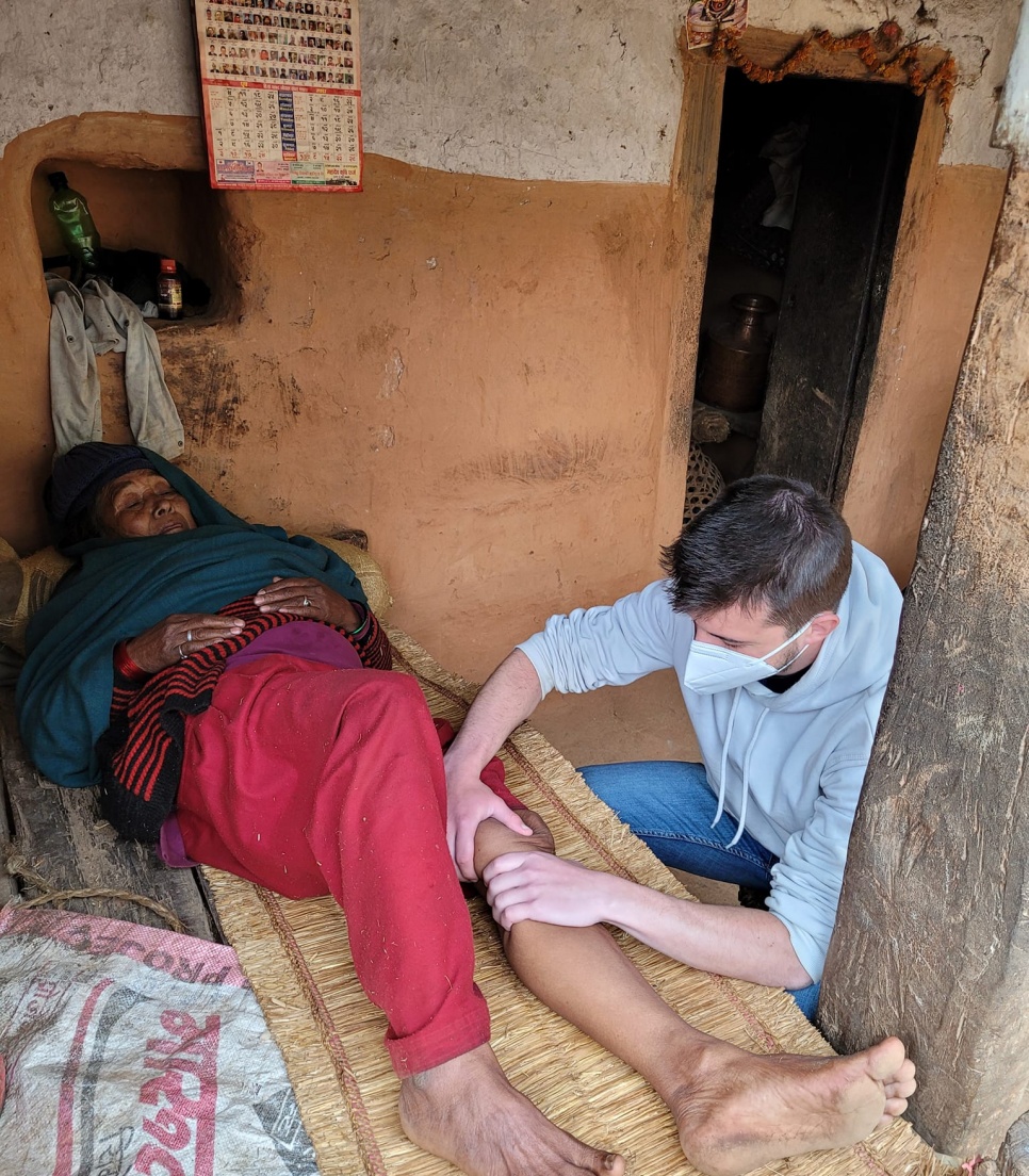 mission-benevolat-osteopathie-nepal-soins-locaux.jpg